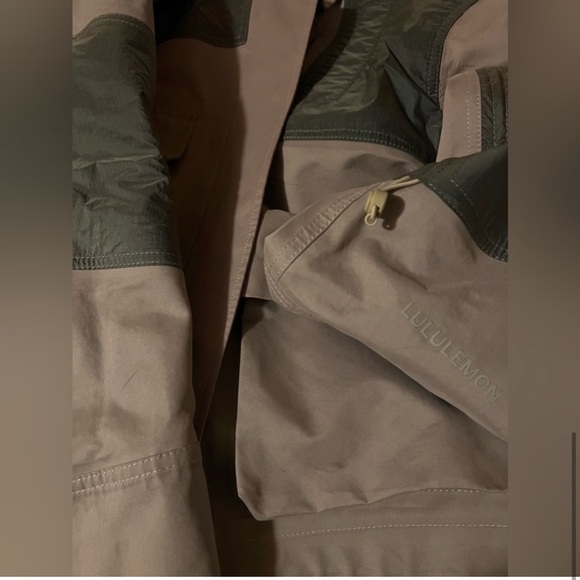 Lululemon gathering storm Jacket Size 4 - Picture 8 of 10